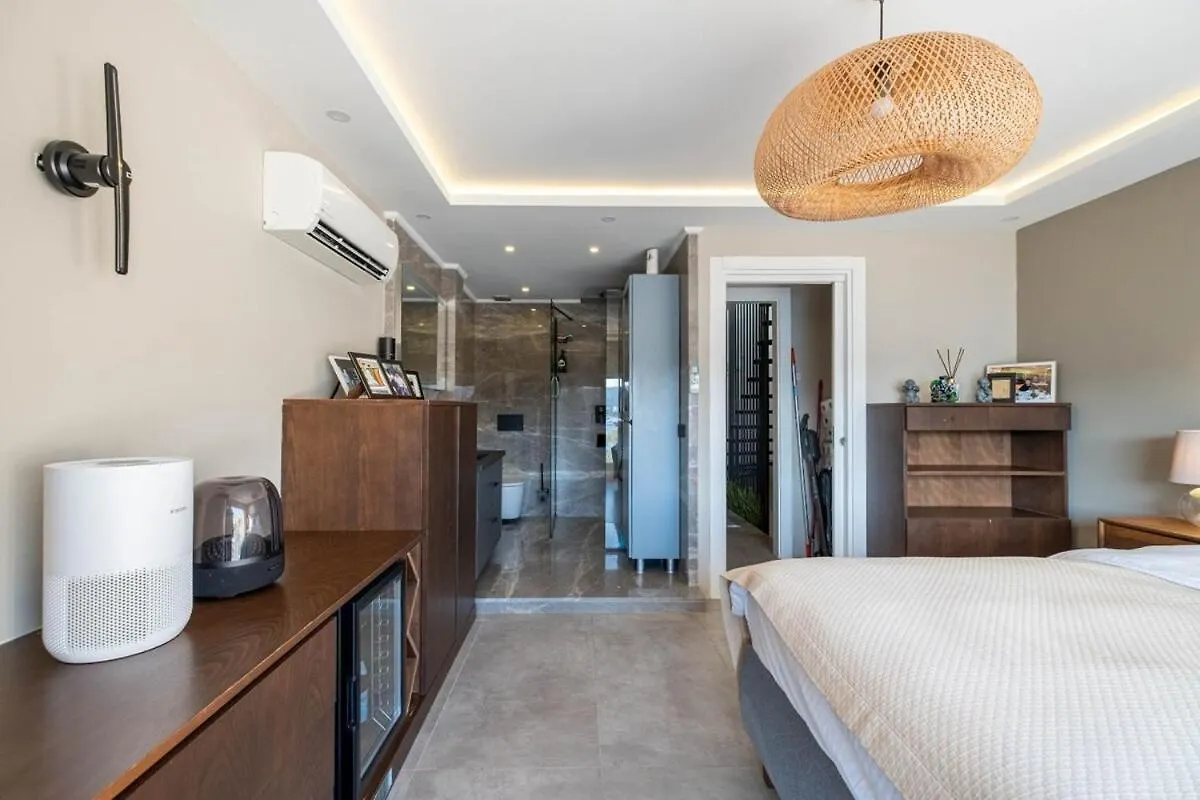 La Mer Bodrum With Private Beach 0*,